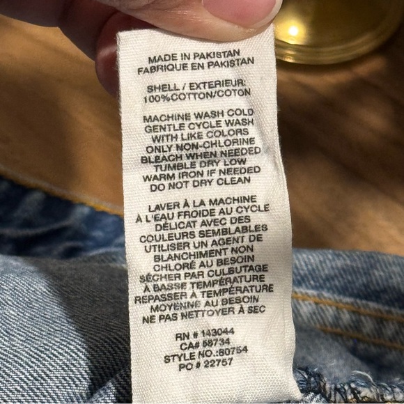 Avec Les Filles Size 30 Medium Washed Distressed Straight Leg Raw Hem Jeans - Picture 5 of 7